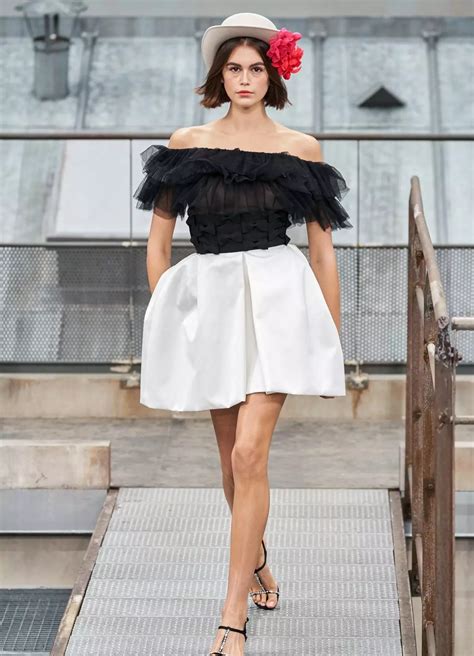 chanel look 2020